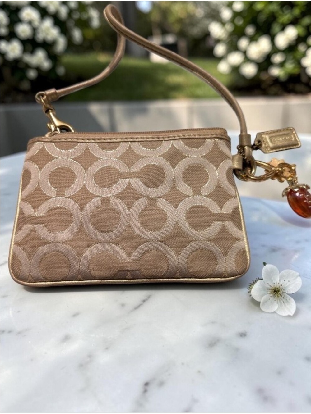 coach wristlet signature jacquard - Picture 3 of 8